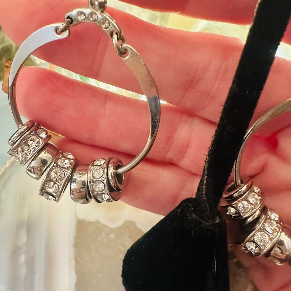 Contemporary Design Silver-tone Hoop Earrings with Crystal Accents - Picture 6 of 8